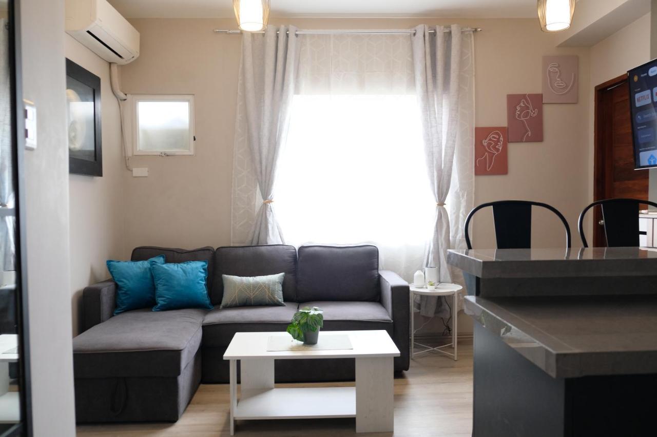 2-Bedroom Boutique City Condo - Newly Renovated! Cebu Екстериор снимка