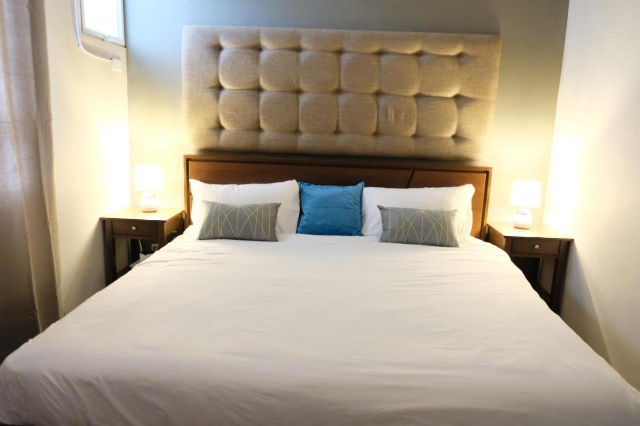 2-Bedroom Boutique City Condo - Newly Renovated! Cebu Екстериор снимка