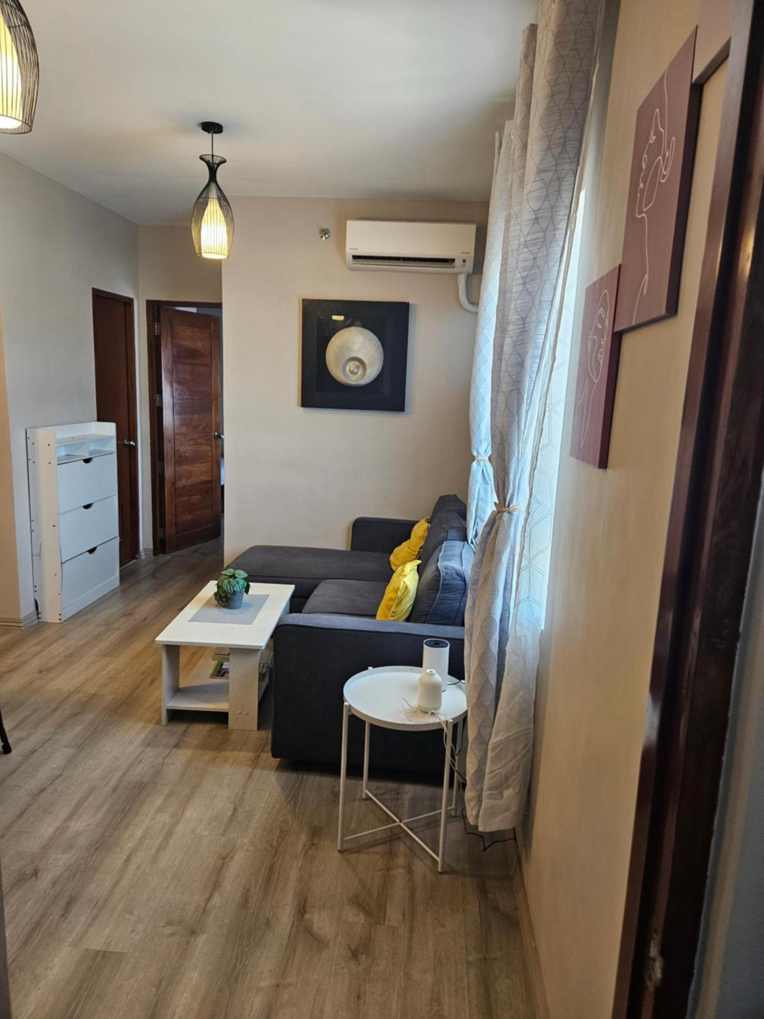 2-Bedroom Boutique City Condo - Newly Renovated! Cebu Екстериор снимка