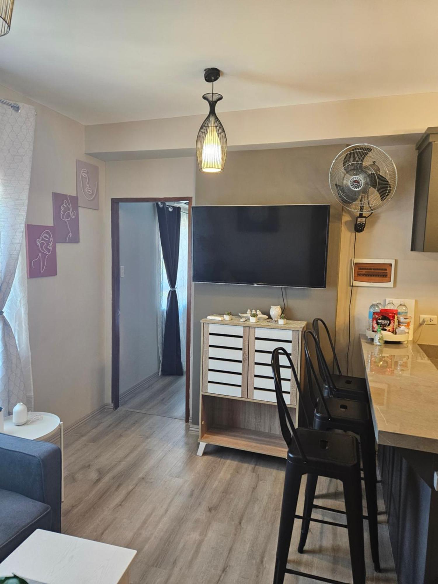 2-Bedroom Boutique City Condo - Newly Renovated! Cebu Екстериор снимка
